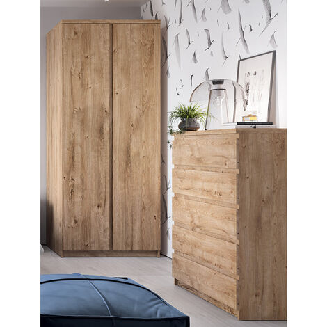 Kleiderschrank Mit Passender Kommode