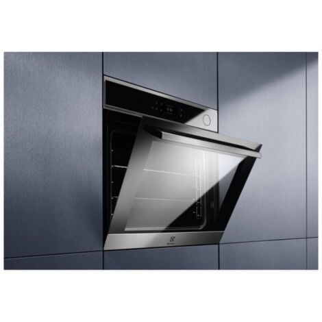 Four Electrolux EOC8P39X