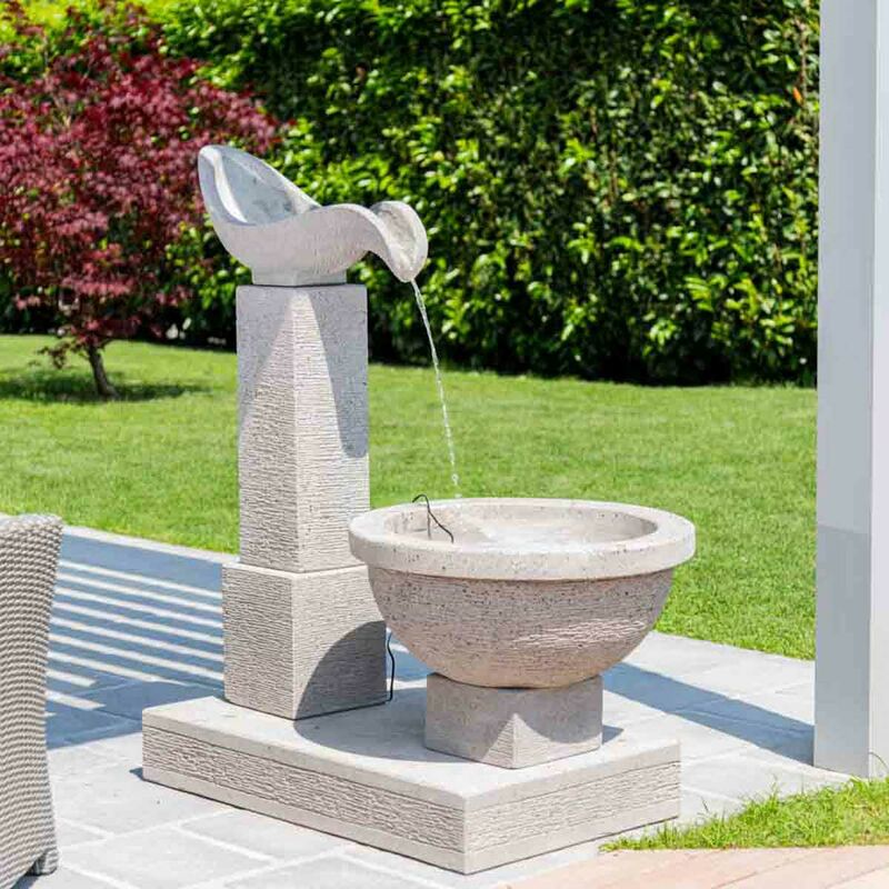 Fontaine d'eau extérieure Fontaine en Cascade de Roche Solaire décoration  de Statue de LED de caractéristique d'eau de Jardin extérieur