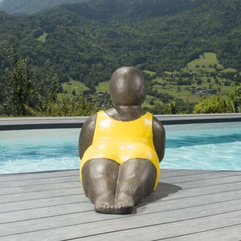 Statue grosse femme jaune