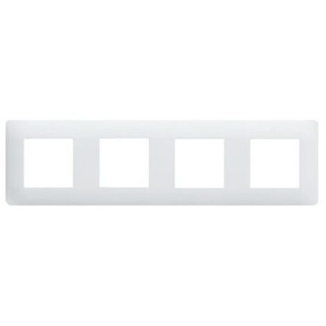 Plaque de finition quadruple Hager Essensya WE404 – Entraxe 71mm – IP20 pour installation esthétique et fonctionnelle