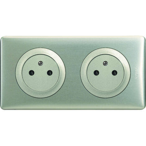 Legrand – Double prise de courant affleurante 200221 2P+T 16A – Boîte d'encastrement incluse – Finition titane pour tableau électrique (1/5)