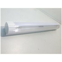 Sarlam 118810 - Applique Fluolux G13 18W IP44 IK07 - Simple L629mm