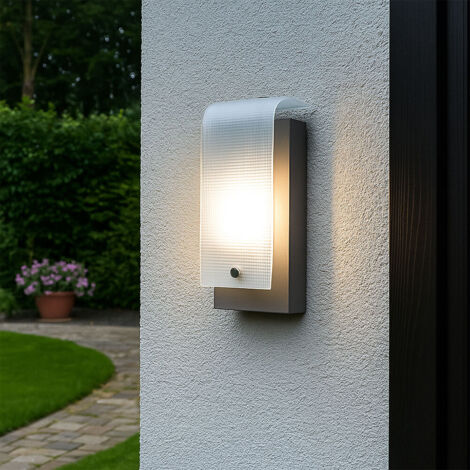 Lampada da parete a LED per esterni 3,7 watt metallo argento vetro balcone patio Eglo 78136