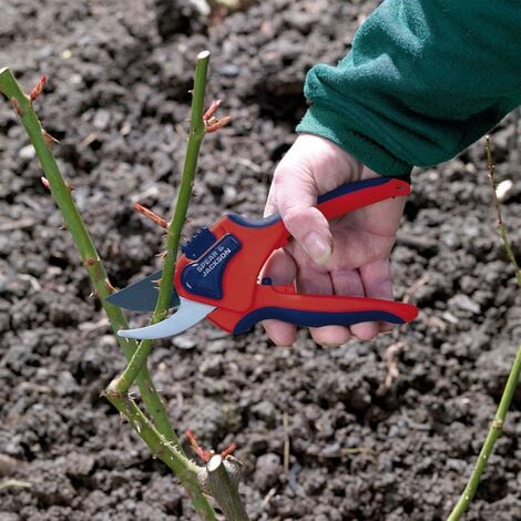 Spear & Jackson Bypass Secateurs, Medium Comfort Grips, Razorsharp Garden Tool
