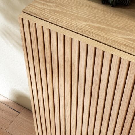 Zapatero modelo SUNNE, roble con frente efecto listones
