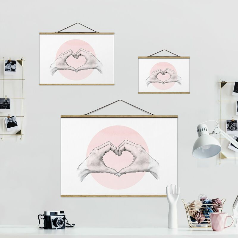 Poster con cornice Illustrazione Cuore cerchio mani Rosa Bianco verticale  su