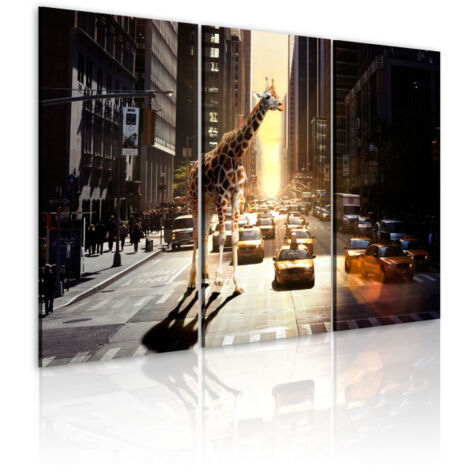 Tableau Imprimé "Girafe dans la Grande Ville" 40 x 60 cm (1/2)