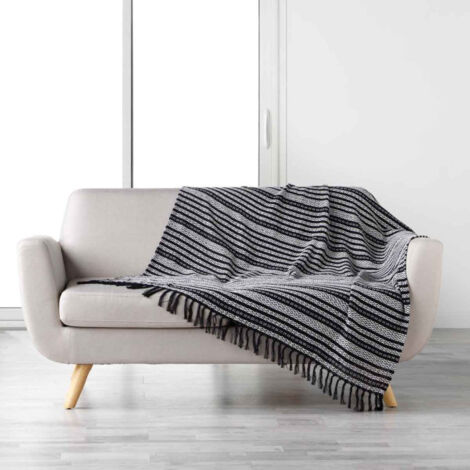 Plaid Déco à Franges "Tissia" 120x150cm Noir (1/3)