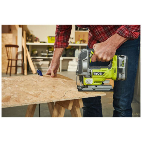 Pack RYOBI Combo 9 outils - 1 batterie 5.0Ah - 1 batterie 2.0Ah - 1 chargeur - R18CK9-252SL