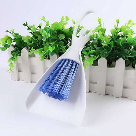 Mini Dustpan and Brush Set, Portable Exquisite Pet Waste Cleaning Kit, Hamster Sand Scooper Cage Cleaning Tool for Small Pets Guinea Pigs Hedgehogs Hamsters Chinchillas Rabbits (Blue)