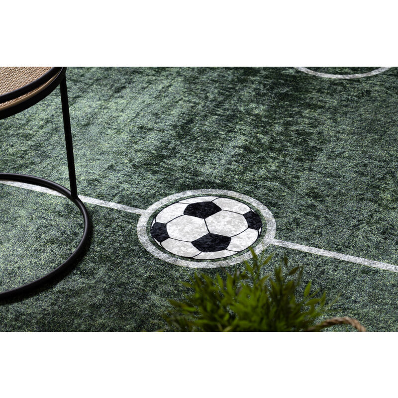 Tappeto lavabile JUNIOR 51307.803 Campo da calcio, calcio per bambini  antiscivolo - verde green 200x290 cm