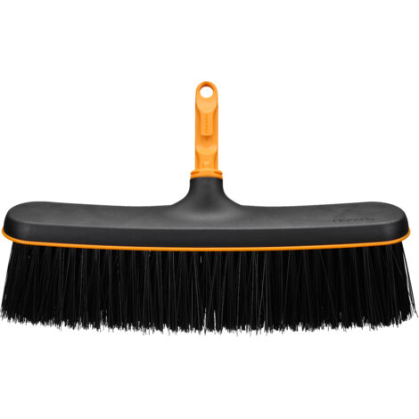 Balai pour patios OneClick™ poils en polypropylène
Largeur de travail 38 cm (1/5)