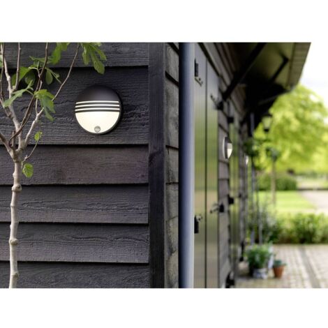Philips – Applique murale extérieure LED avec détecteur de mouvement – Aluminium moulé – 600 lm – IP44 – Diamètre 21.4 cm – Hauteur 7.8 cm - 172973016