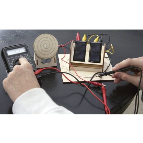 Installation de panneaux solaires en entreprise