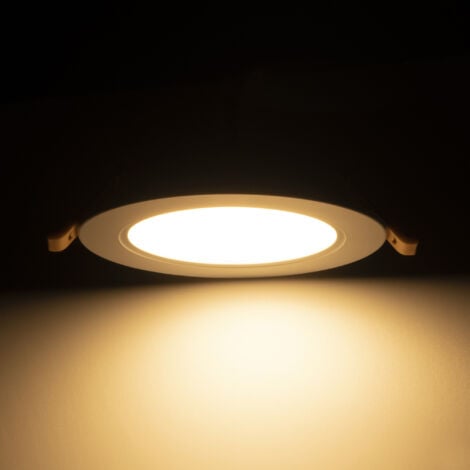 Element downlight de diametro 145mm con luz led con opción a regular 3 temperaturas de color (3000k/4000k/6000K) en color blanco