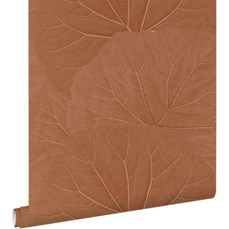 Papier peint à motif feuilles terracotta – Dimensions 53 cm x 10,05 m – Raccord sauté – Papier intissé écologique FSC® – Estahome