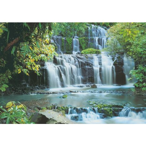 Komar – Papier peint panoramique cascade vert – 368 x 254 cm – Écologique certifié FSC – Encres à base d’eau – Pour chambre, salon, bureau (1/2)