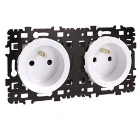 Eur Ohm – Prise de courant 2P+T 16A – Installation rapide avec connexions automatiques – Blanc – Pour chantiers humides et espaces confinés