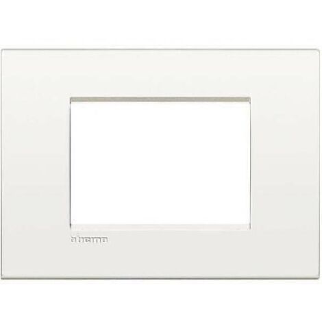 BTICINO LNC4803BN - Placca 3 Posti Quadra Bianco Puro LivingLight Air