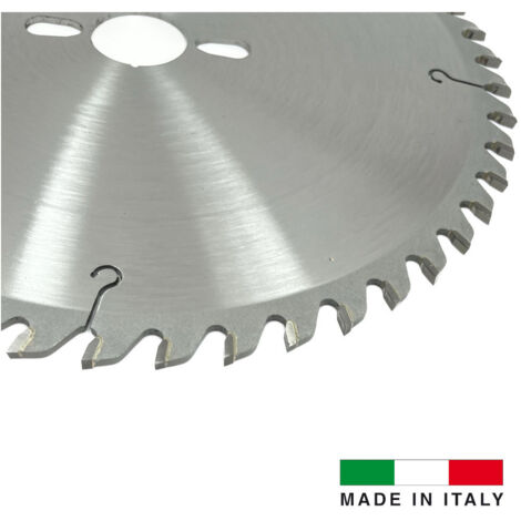 FIRST ITALIA Lame de Scie Circulaire HM D. 250 mm avec Denture Alternée - Alésage 30 mm - 48 Dents - Performance Professionnelle en Bois Tendre et Exotique