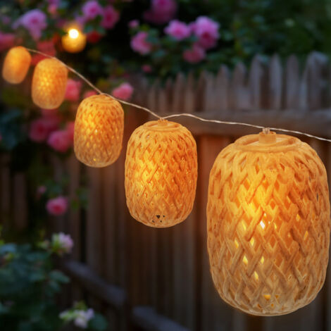 Spetebo – Guirlande solaire 10 lampions ovales en rotin – 450 cm – Éclairage LED blanc chaud – Fonctionnement solaire avec batterie intégrée