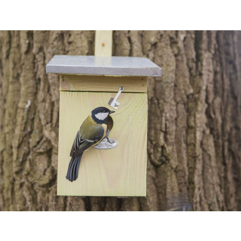 Esschert Design – Nichoir à oiseaux en bois pin et zinc – Ouverture 32mm pour mésanges – Accroche murale – Dimensions L21,5 x l17 x H33,3cm