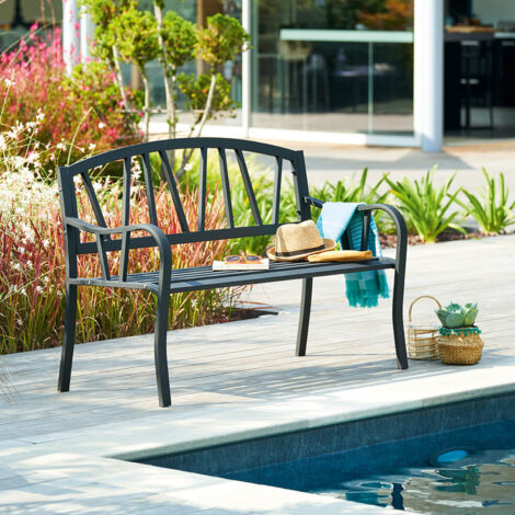 Hesperide – Banc de jardin noir en acier traité époxy – 3 places – Dimensions 127x64x89 cm – Résistant aux intempéries – Confort avec accoudoirs
