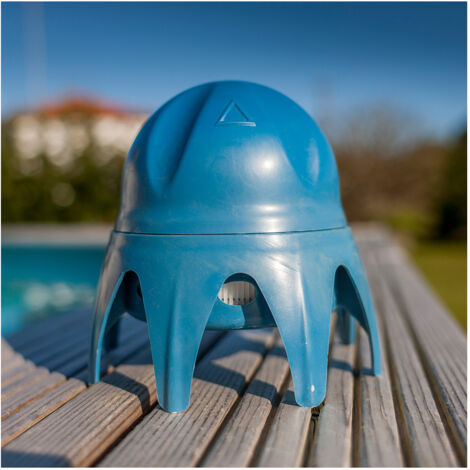 GRE – Désinfectant chloré pour piscine amovible 4 actions – 250g pour 0-10m³ – Maintient l'eau cristalline et prévient algues et bactéries (1/3)
