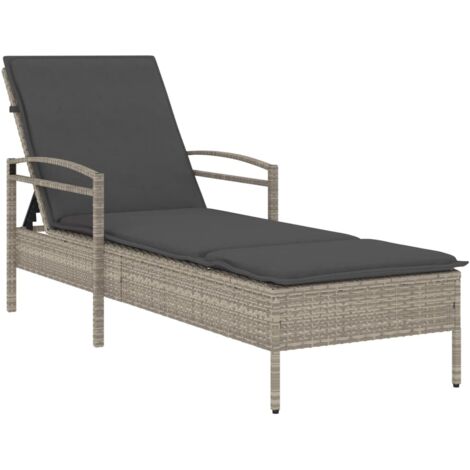 Chaise longue et coussin gris clair 63x200x81 résine tressée (1/5)