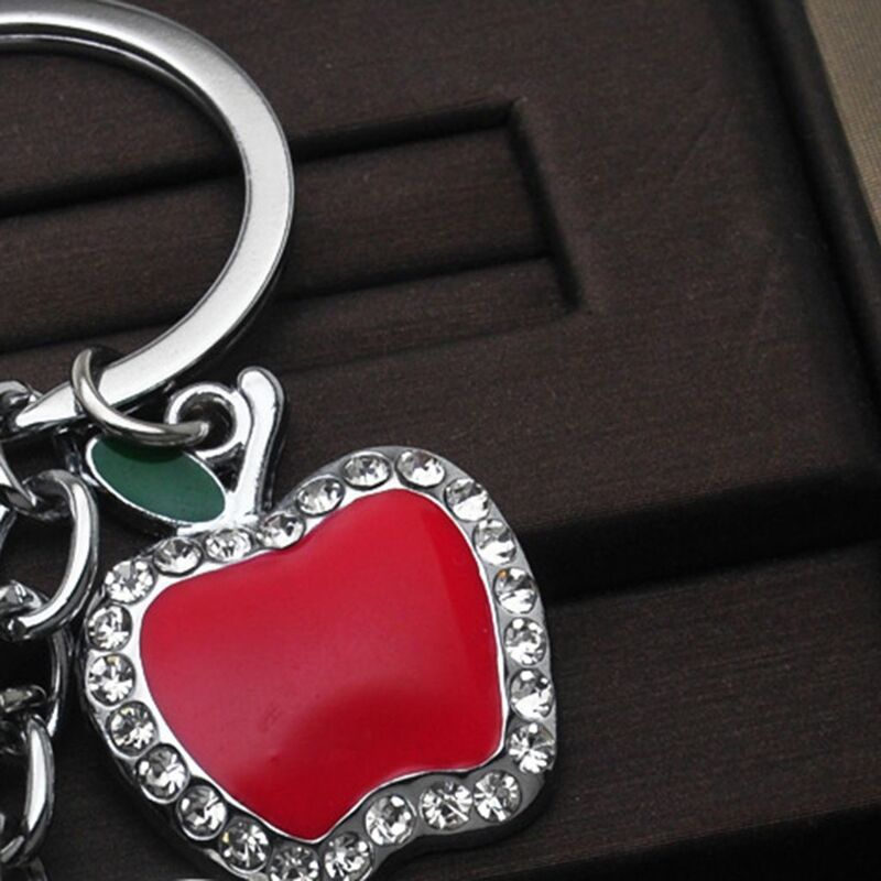 Porte-clés ange, 5cm de hauteur, couleur à choix – Au Crochet de Coeur