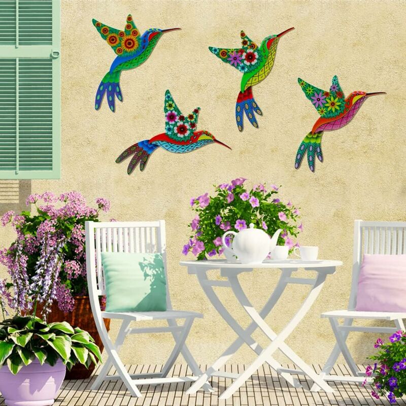Grand colibri en fer forgé, décoration murale aux couleurs vives