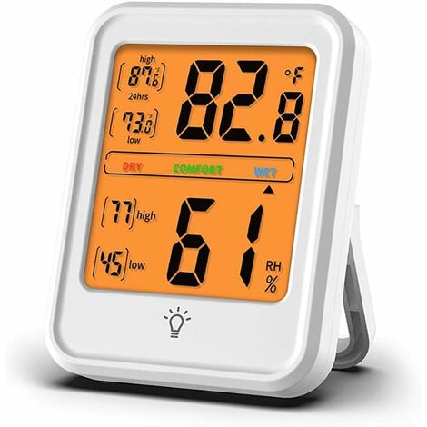 professionnel de la santé utilise un thermomètre et un hygromètre