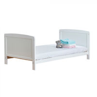 Sydney White Cot Bed with Kinder Flow Mattress & Removable Washable Water Resistant Cover - White