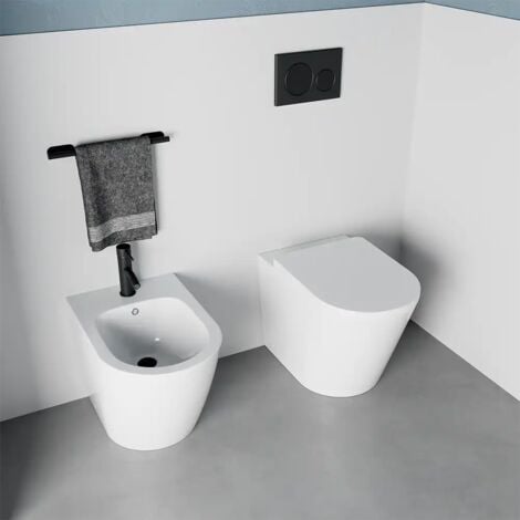 Coppia di Sanitari Filomuro in Ceramica Rimless Bianco Lucido con Vaso, Bidet e Copriwc Soft-close Mod. Vienna