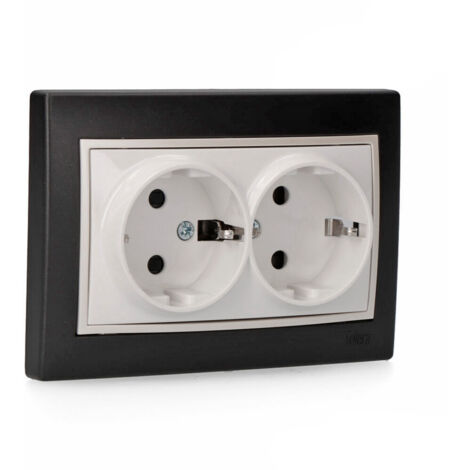 Solera 8004 Base Bipolar De 4 Tomas – 16A 250V, 3680W, Fijación A Pared, Sin Cable, Color Blanco