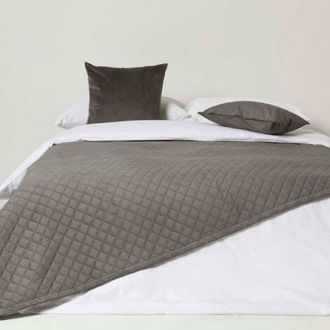 HOMESCAPES Diamond Quilted Grey Velvet Throw