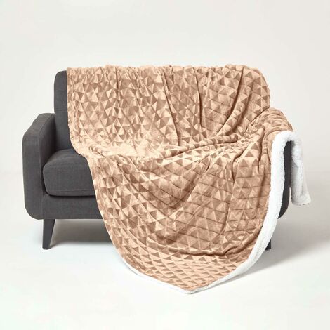 HOMESCAPES Light Brown Geometric Triangle Velvet Throw 160 x 200 cm