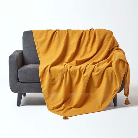 HOMESCAPES Cotton Rajput Ribbed Mustard Throw, 150 x 200cm