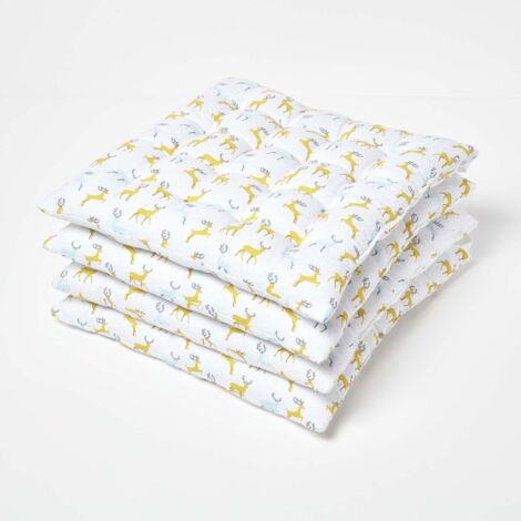 HOMESCAPES Majestic Stag Grey Christmas Seat Pad with Straps 100% Cotton 40 x 40 cm, Set of 4