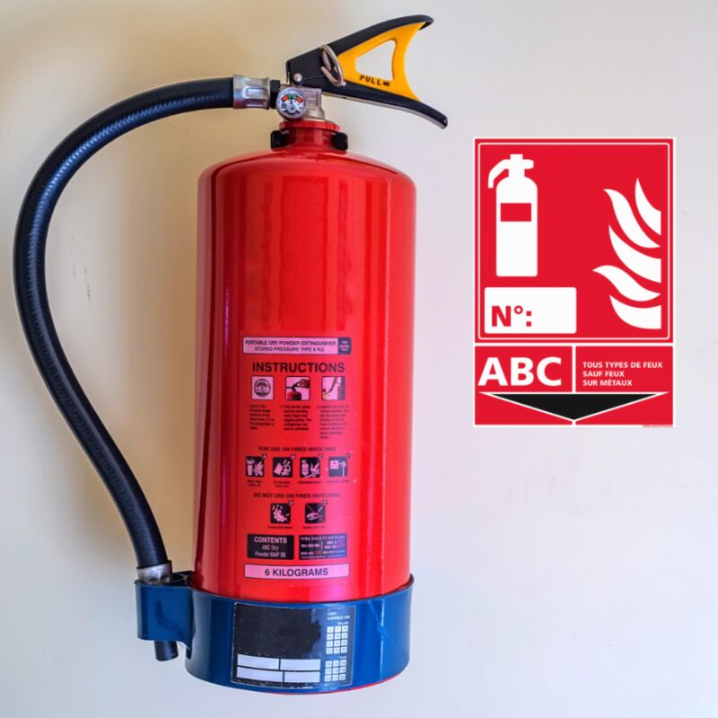 Signalétique.biz Autocollant Alarme Vidéo Surveillance 24h/24 - 75x105mm - Lot De 4 - Dissuasif & Légal