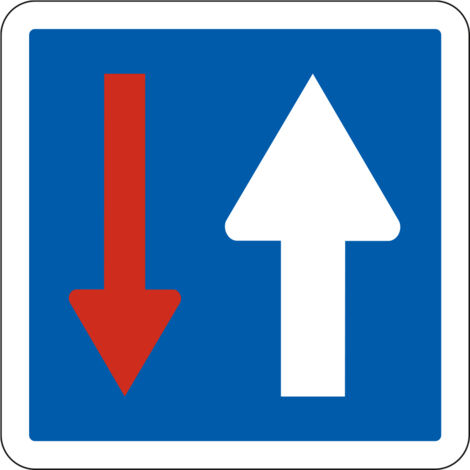 Panneau Indication C18 – Priorité sur circulation en sens inverse – Carré Classe 1 500 mm – Gamme BRETAGNE (1/5)