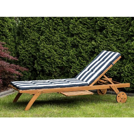 Wooden sunbeds best sale with cushions