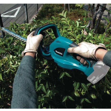 Makita DUH523RM 18V LXT Hedge Trimmer 52cm - 1x 4Ah Battery &amp Charger