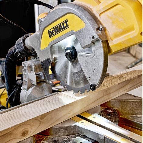 Dewalt 1400w 216mm slide mitre deals saw