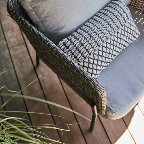 Set De Jardín De Resina Trenzada Gris Con 4 Asientos: Sofá, 2 Sillones Y Mesa De Cristal, Cojines Desmontables, Resistente A La Intemperie