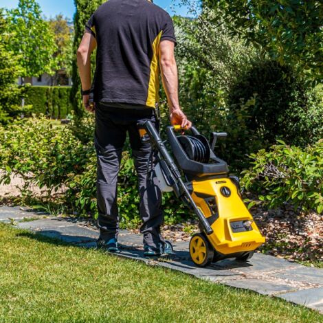 GARLAND ULTIMATE 317E  V20   Hidrolimpiadora eléctrica   2.200 W, 170 Bar, 450 l/h de caudal. Con depósito de detergente integrado, lanza rotativa regulable y cepillo incluidos y 8 m de manguera con d