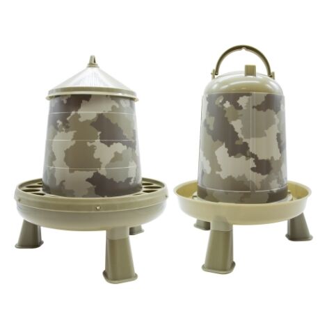 Pack Comedero y Bebedero con Patas para Gallinas y Otras Aves – Capacidad 4Kg / 5L – Tolva y Bebedero Sifónico en Colores Tipo Camuflaje - Alimento Siempre Limpio