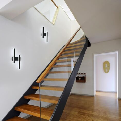 COMELY Applique Murale Interna a LED 32W 3600LM Nera, Lampada Murale Moderna, Lampada da Comodino a LED per Soggiorno Camera da Letto Ufficio Scala Corridoio (Luce Bianca 6500K)