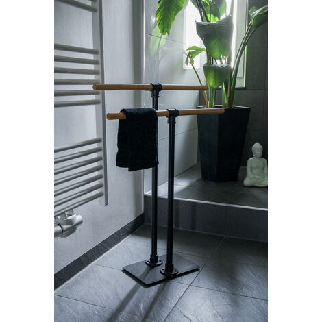WENKO Handtuchständer Forli, Handtuchhalter aus Stahl und Bambus, Schwarz,  Stahl schwarz, Bambus natur